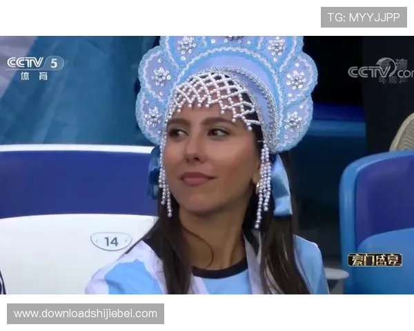 世界杯美女主播的日常生活揭秘,她们在赛场外的精彩瞬间 世界杯美女主播的日常生活揭秘,她们在赛场外的精彩瞬间